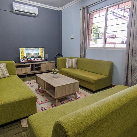 Bunut Centre Stay บันดาร์เสรีเบกาวัน ภายนอก รูปภาพ